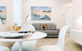 Leoncino Suite